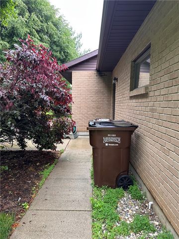 1344 N Regency, Xenia, OH 45385