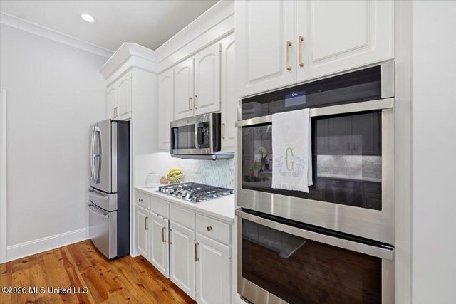 516 Silverstone Drive, Madison, MS 39110