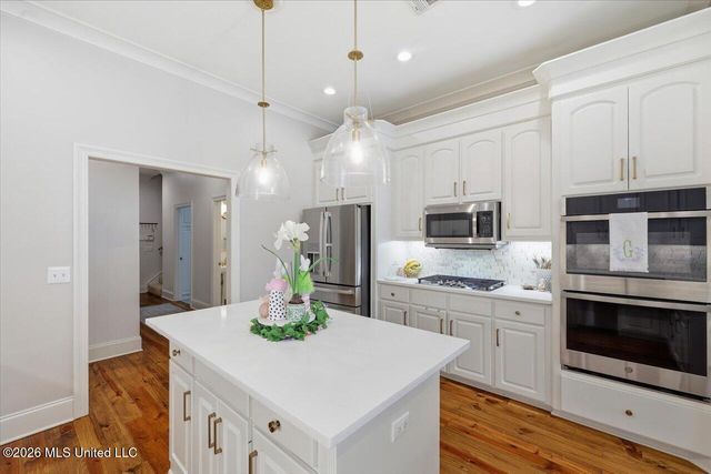 516 Silverstone Drive, Madison, MS 39110