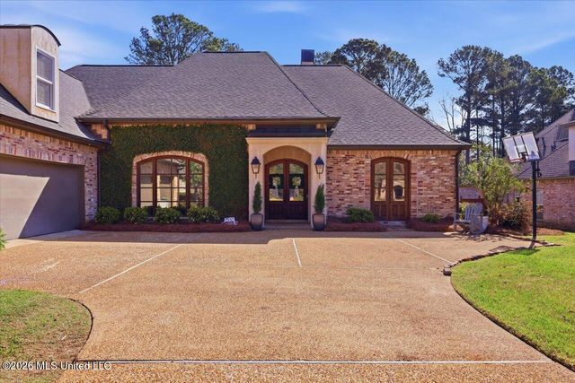 516 Silverstone Drive, Madison, MS 39110