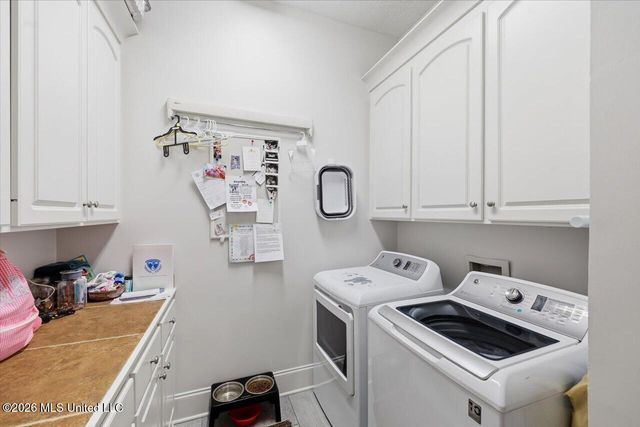 516 Silverstone Drive, Madison, MS 39110