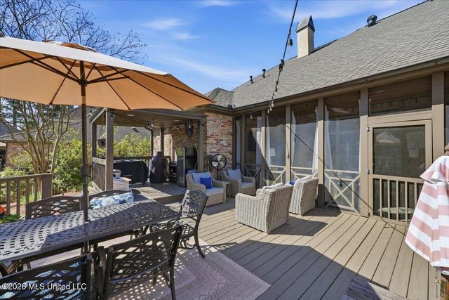 516 Silverstone Drive, Madison, MS 39110