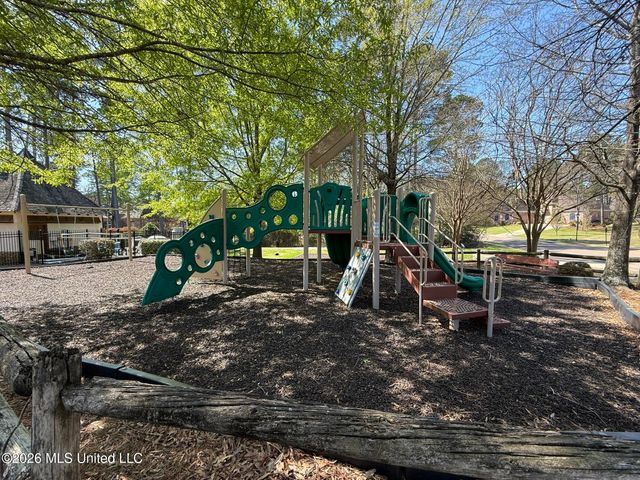 516 Silverstone Drive, Madison, MS 39110