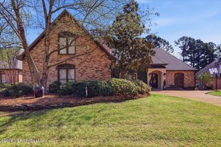 516 Silverstone Drive, Madison, MS 39110