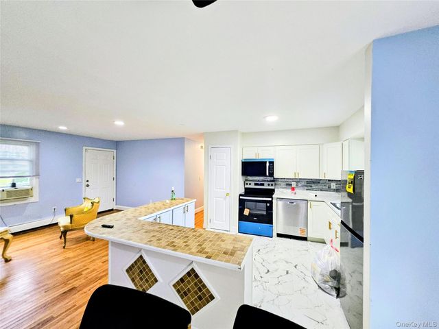 182 New York Avenue, Bay Shore, NY 11706