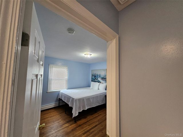 182 New York Avenue, Bay Shore, NY 11706