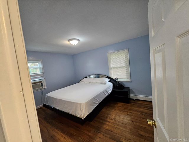 182 New York Avenue, Bay Shore, NY 11706