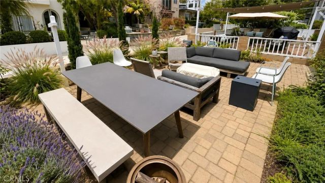 424 9th Street, Manhattan Beach, CA 90266