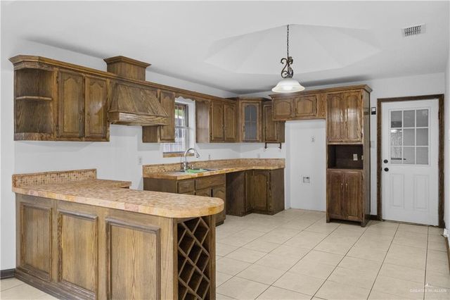 1023 Vista Drive, Mission, TX 78572