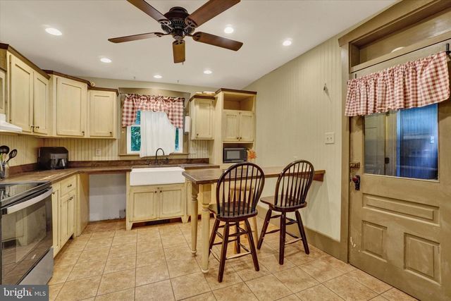 532 N STATE ST, Ephrata, PA 17522