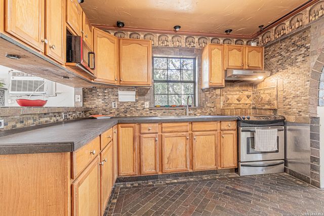 15149 Marin Hollow, Helotes, TX 78023