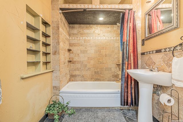 15149 Marin Hollow, Helotes, TX 78023