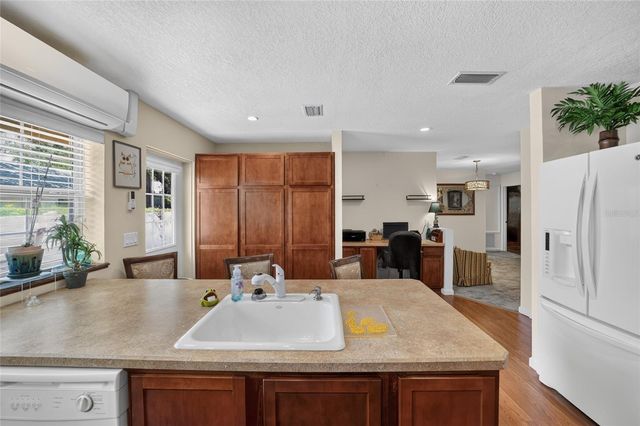 9490 SW 85TH AVENUE C, Ocala, FL 34481