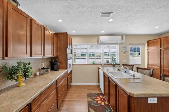 9490 SW 85TH AVENUE C, Ocala, FL 34481
