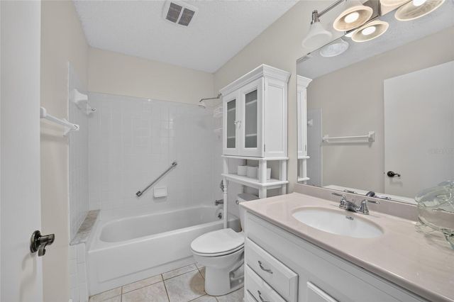 9490 SW 85TH AVENUE C, Ocala, FL 34481