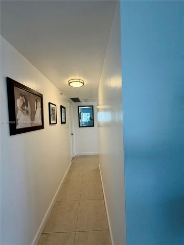 500 Bayview Dr 1631, Sunny Isles Beach, FL 33160