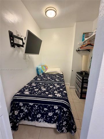 500 Bayview Dr 1631, Sunny Isles Beach, FL 33160