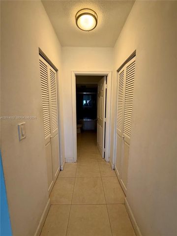 500 Bayview Dr 1631, Sunny Isles Beach, FL 33160