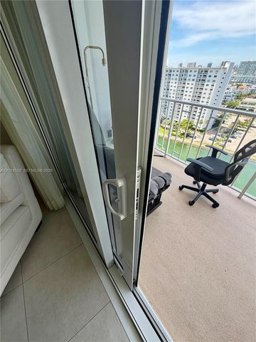 500 Bayview Dr 1631, Sunny Isles Beach, FL 33160