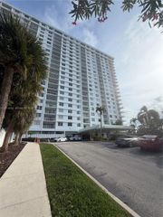 500 Bayview Dr 1631, Sunny Isles Beach, FL 33160