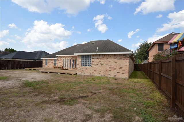 906 Las Brisas Drive, Mission, TX 78574