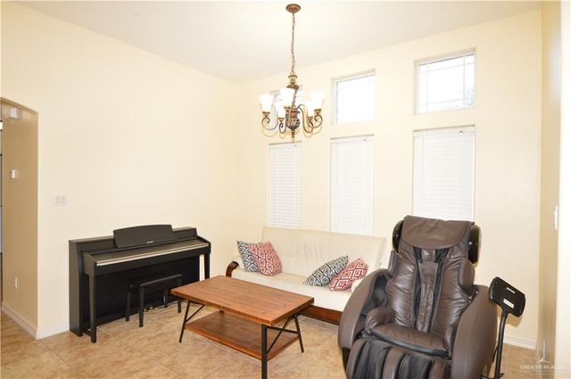 906 Las Brisas Drive, Mission, TX 78574