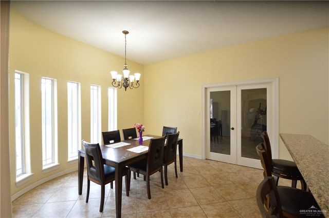 906 Las Brisas Drive, Mission, TX 78574