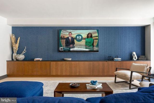 210 S 12TH ST #1B-1-17N, Philadelphia, PA 19107