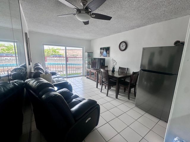 2385 NW 11th Street B16, Miami, FL 33125