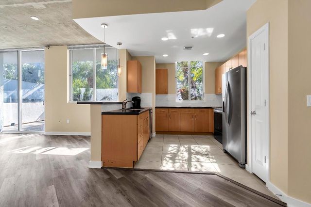 300 S Australian Avenue 618, West Palm Beach, FL 33401