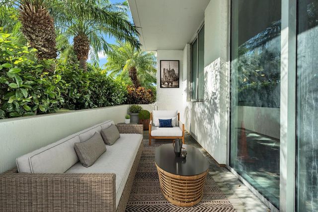 300 S Australian Avenue 618, West Palm Beach, FL 33401