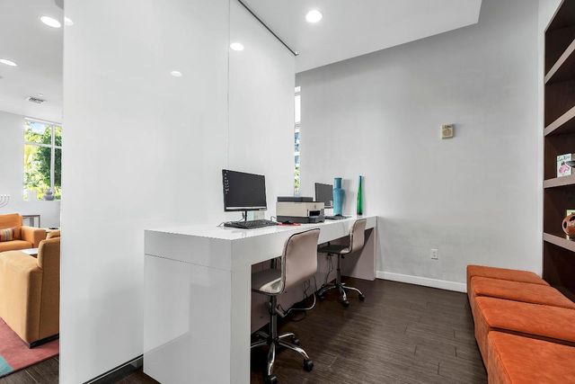 300 S Australian Avenue 618, West Palm Beach, FL 33401