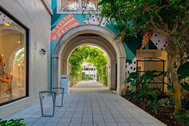 300 S Australian Avenue 618, West Palm Beach, FL 33401