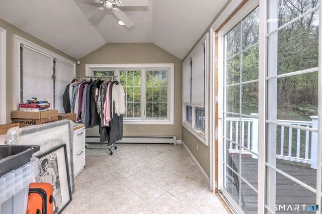 16 Wolf Tree Drive, Woodbridge, CT 06525