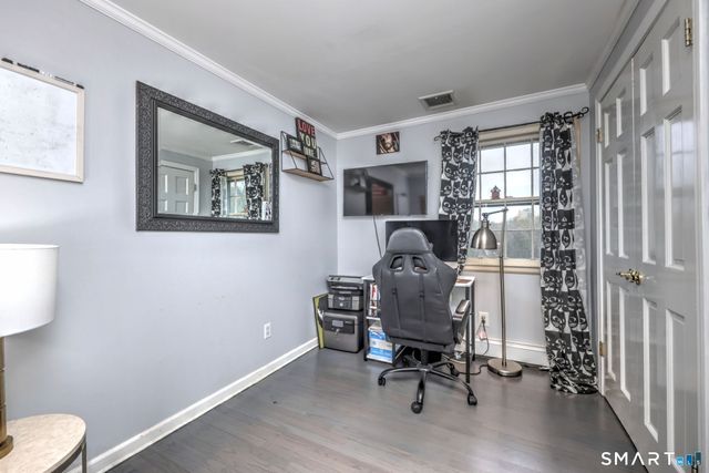 16 Wolf Tree Drive, Woodbridge, CT 06525