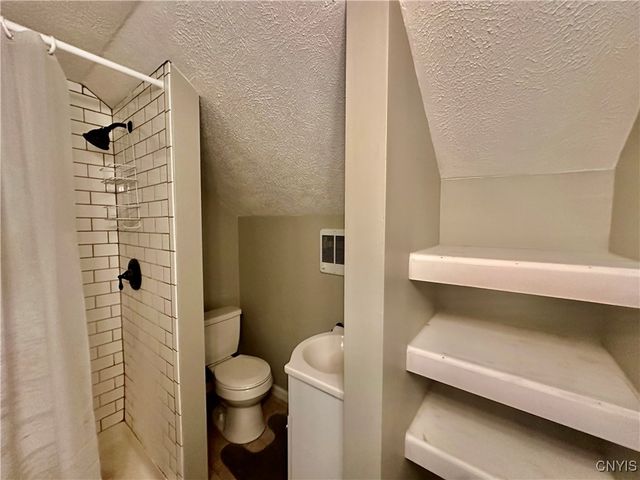 405 Spratt Place, Utica, NY 13502