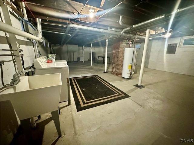 405 Spratt Place, Utica, NY 13502