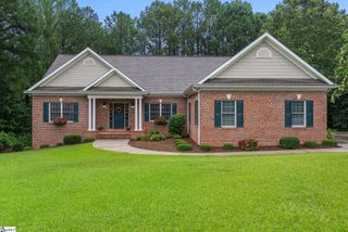 129 E Waterford Drive, Seneca, SC 29672