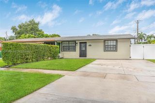 5001 SW 92nd Terrace, Cooper City, FL 33328