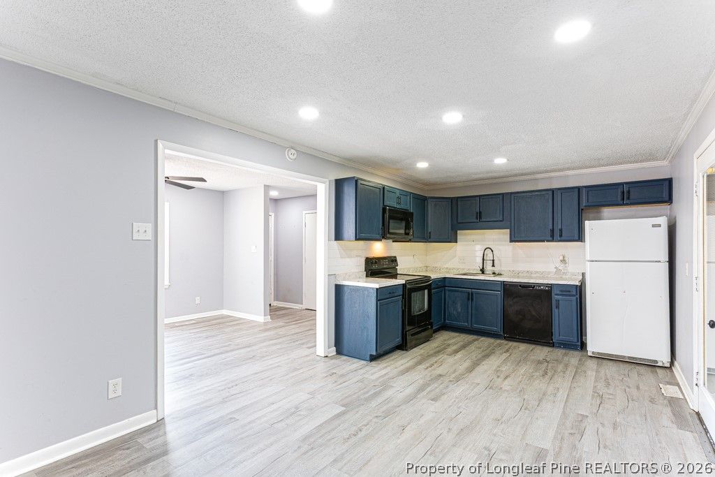 808 Darlington Drive, Fayetteville, NC 28306 — photo 10