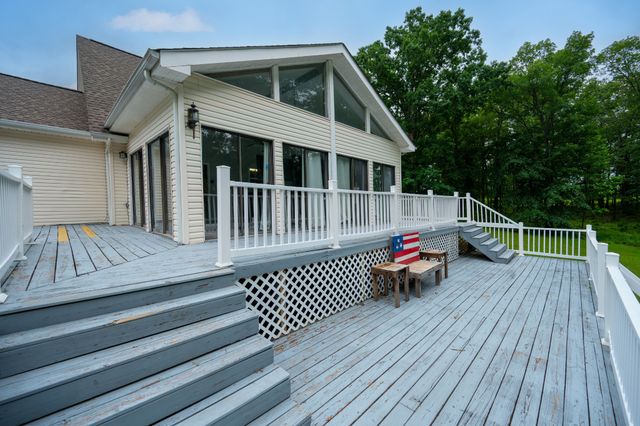 115 Pin Oaks Ln, Hohenwald, TN 38462