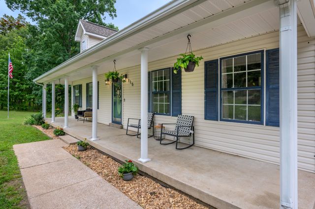 115 Pin Oaks Ln, Hohenwald, TN 38462