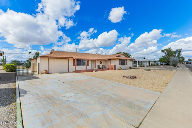 12236 N PEBBLE BEACH Drive, Sun City, AZ 85351