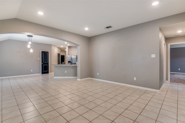 877 Darst Drive, Fate, TX 75189