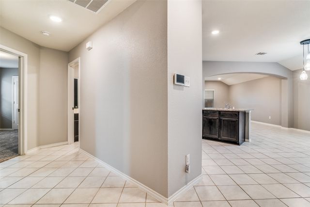 877 Darst Drive, Fate, TX 75189