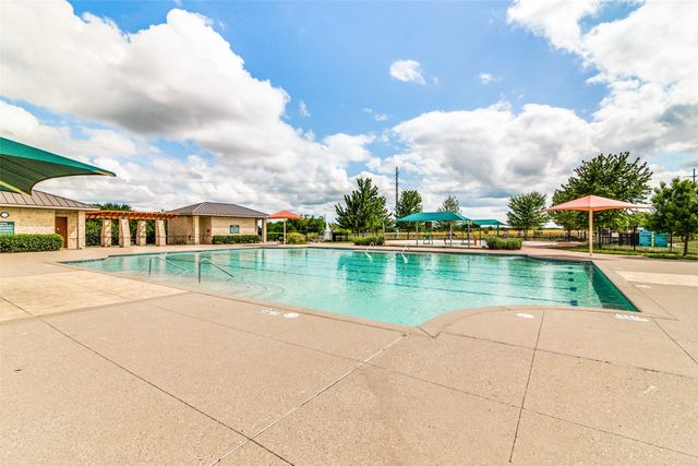 877 Darst Drive, Fate, TX 75189