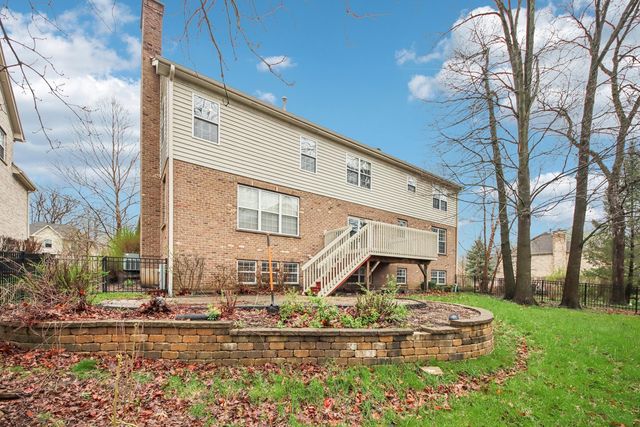 1967 N Meryls Terrace, Palatine, IL 60074
