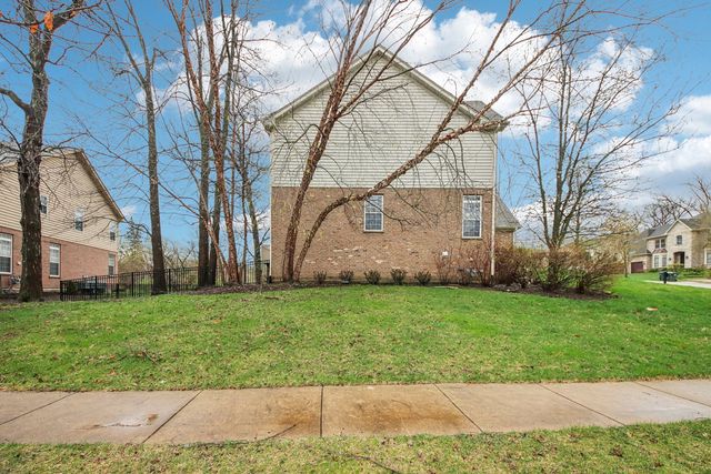 1967 N Meryls Terrace, Palatine, IL 60074