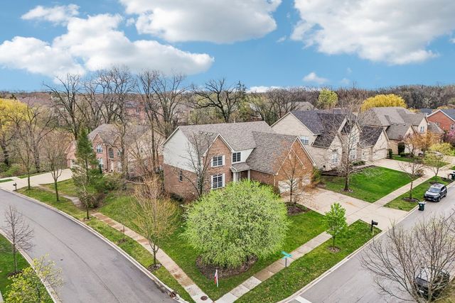 1967 N Meryls Terrace, Palatine, IL 60074