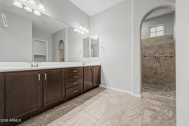 5030 S SETON Avenue, Gilbert, AZ 85298